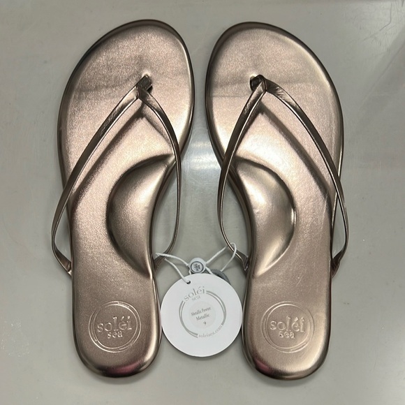 Solei Sea Metallic Sandals - Pewter - Picture 1 of 6